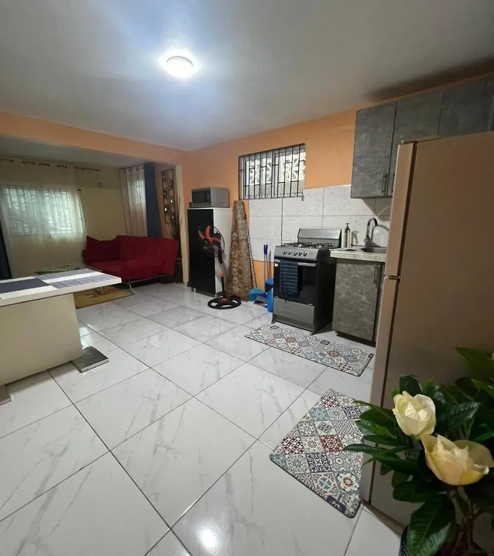 Paradies Apartments 1 Montego Bay 0*,