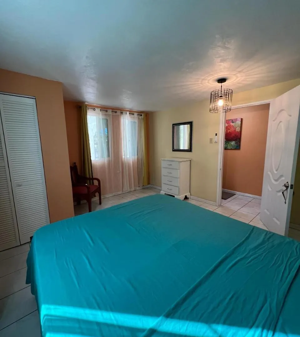 Paradies Apartments 1 Montego Bay