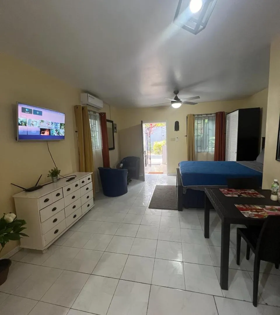 Paradies Apartments 1 Montego Bay